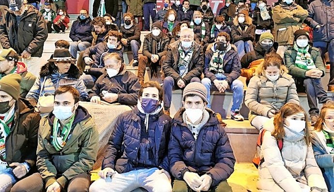 Cerca de 700 aficionados desafiaron al frío en San Sebastián de los Reyes. / RCC