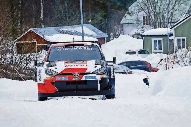 Umea (Sweden), 09/02/2023.- Finnish driver Kalle Rovanpera with co-driver Jonne Halttunen steer their Toyota GR Yaris Rally1 Hybrid during the Shakedown of the Rally Sweden, in Umea, Sweden, 09 February 2023. (Suecia) EFE/EPA/Micke Fransson SWEDEN OUT

