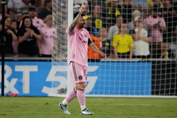 Messi celebra tras anotar un gol. EFE/EPA/MARK HUMPHREY