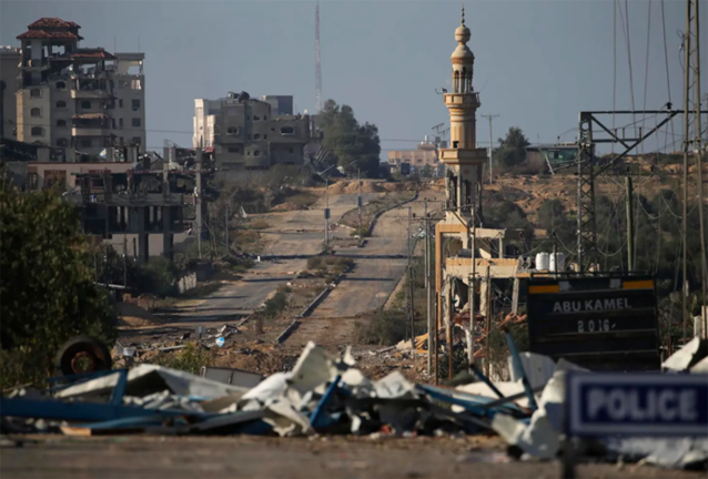 Destrucción en el norte de la Franja de Gaza tras bombardeos. / efe