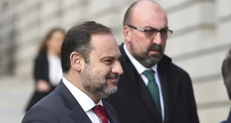 El ex ministro de Transportes José Luis Ábalos y su ex asesor Koldo García.