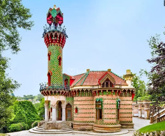 Vista de El Capricho de Gaudí. / Alerta