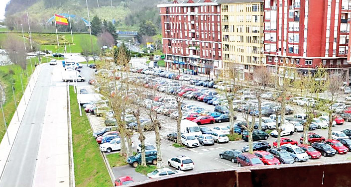 Fotografía del aparcamiento La Carmencita en Torrelavega. / Alerta
