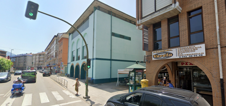 Vista de la avenida Cantabria, donde ha tocado el premio de lotería. / GG