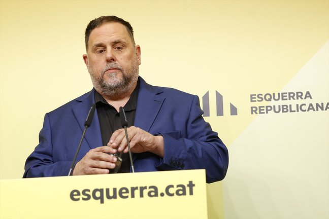 El presidente de ERC, Oriol Junqueras, durante una rueda de prensa, en la sede de ERC. / Kike Rincón