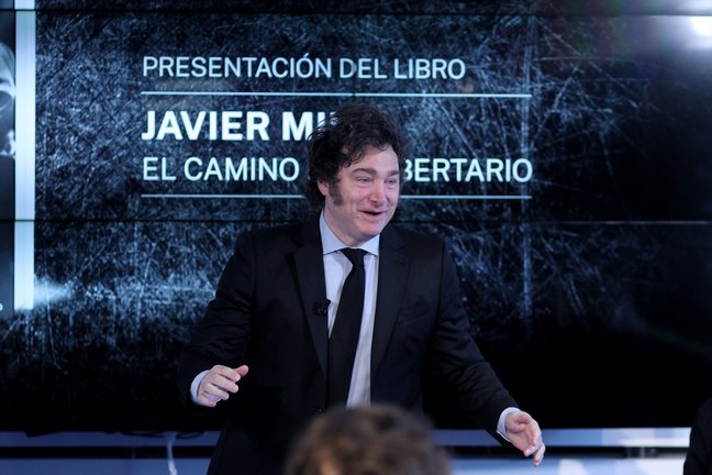 El presidente de la Nación de Argentina, Javier Milei, durante la presentación de su libro ‘El camino del libertario’. Ricardo Rubio