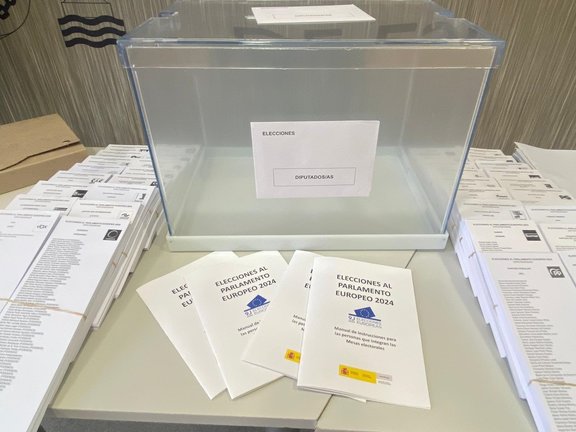 Urna para las elecciones del 9J. / EP