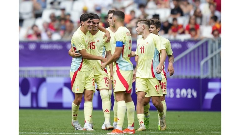 La selección española olímpica masculina celebrando un gol. / RFEF