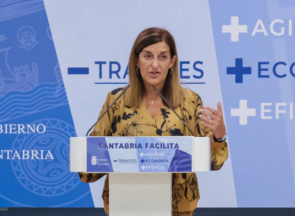 La presidenta de Cantabria, María José Sáenz de Buruaga. / A.E