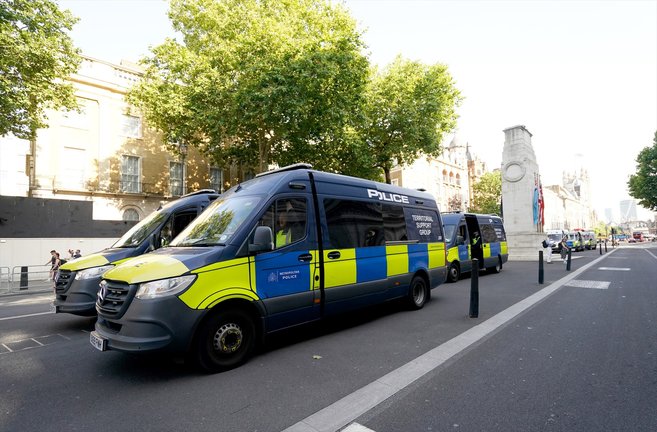 Varios coches de la Policía de Londres. Jordan Pettitt