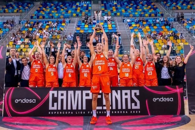 El Valencia Basket se coronó en la última Supercopa LF Endesa. / Alerta