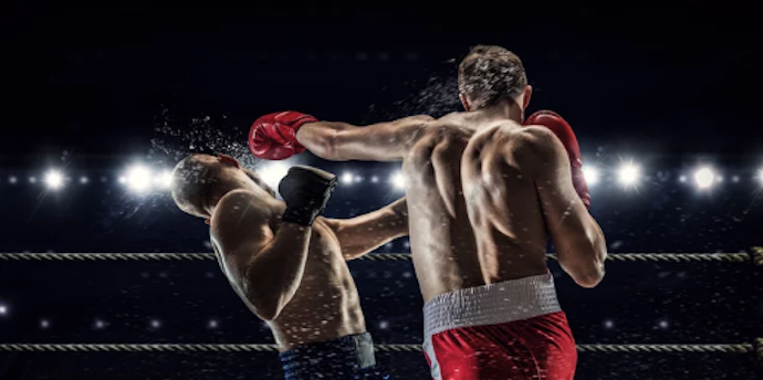 Dos boxeadores peleando en el ring. / A.S.