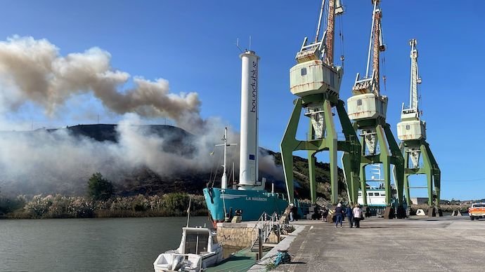 Incendio en la Colina de Requejada. / Alerta