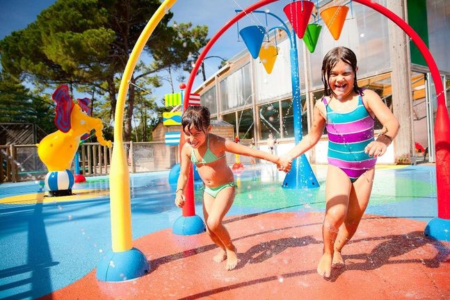 ¡Los niños muy pequeños también tienen derecho a tener belleza #vacances !