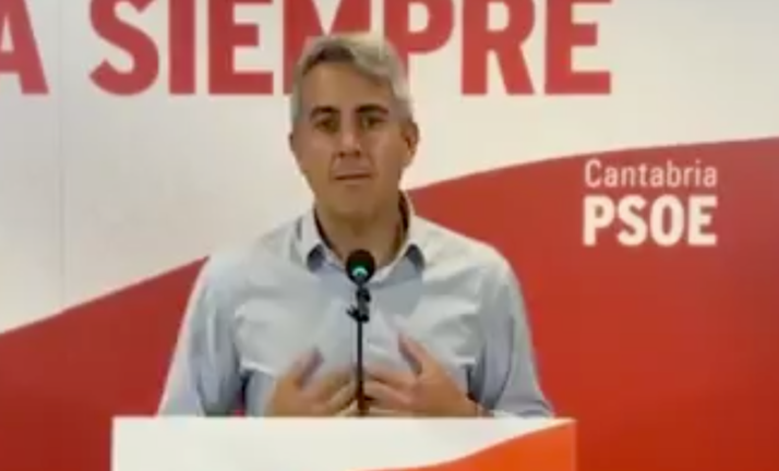 Pablo Zuloaga, ha explicado que “Buruaga va en contra de los intereses de Cantabria”.