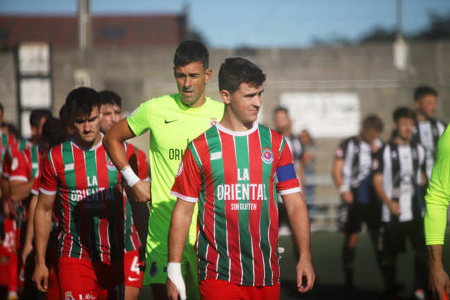 El equipo de la Gimnástica entra al campo de juego en El Malecón. / RGT