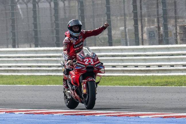 El piloto italiano Enea Bastianini, del equipo Ducati Lenovo./ EP