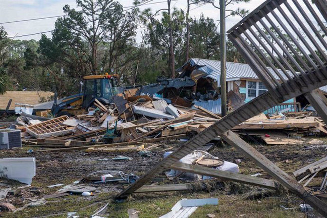 El huracán Helene, deja destrucción e incertidumbre tras su paso por Carolina del Norte. / EP