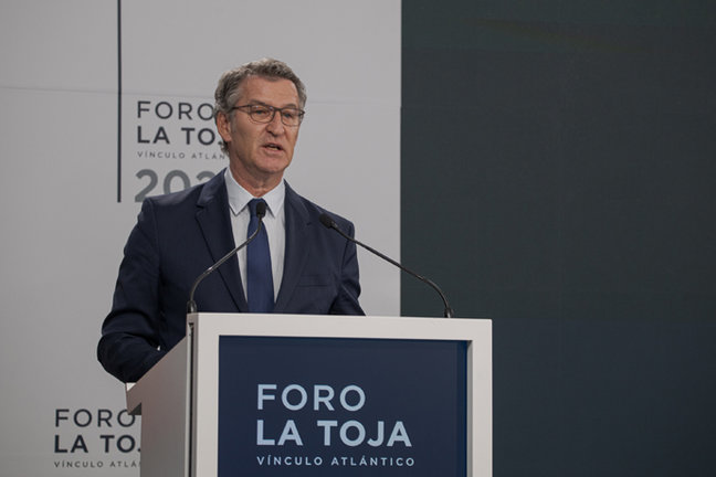 Alberto Núñez Feijóo en una ponencia durante la segunda jornada del Foro La Toja. / EP