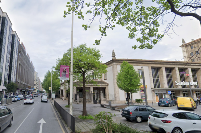 Vista de la calle Castilla en Santander, donde ocurrió el atropello. / ALERTA