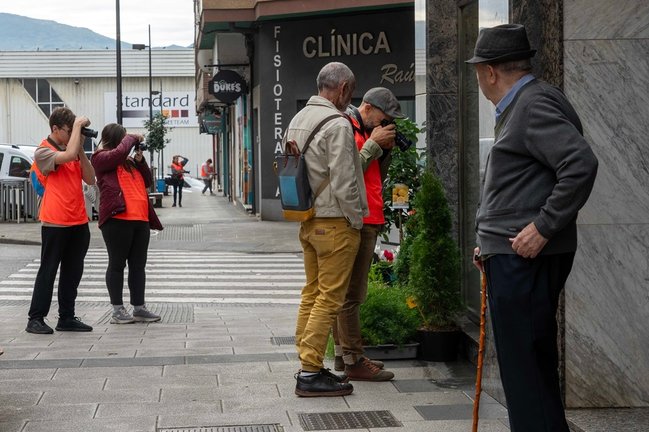 Algunos de los participantes del certamen de fotografía de Camargo. / Alberto G. Ibanez