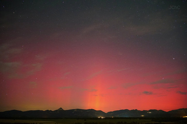 El cielo durante el espectáculo de la aurora boreal. / Red x