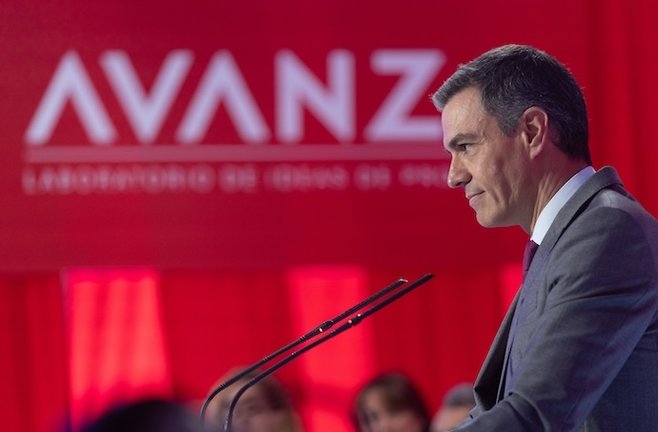 (Foto de ARCHIVO)
El secretario general del PSOE y presidente del Gobierno, Pedro Sánchez, interviene durante la presentación de la Fundación Avanza, en el Espacio La Próxima Estación, a 3 de julio de 2024, en Madrid (España). Durante el acto, se han explicado las distintas áreas de pensamiento que se han creado en la fundación, dentro de las cuales se han establecido varios grupos de debate para trabajar sobre diferentes áreas, tanto a nivel nacional como internacional.

Eduardo Parra / Europa Press
03 JULIO 2024;FUNDACIÓN;AVANZA;DEBATE;PSOE
03/7/2024