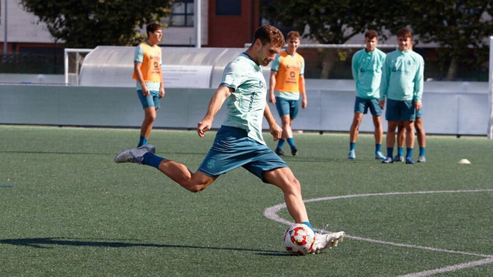 El euipo cántabro durante un entrenamiento. / RRC