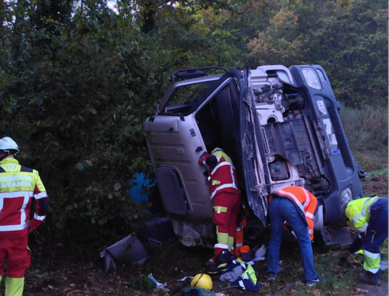 Los servicios de emergencia acuden al lugar del incidente. / 112 Cantabria